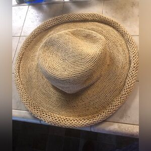 🌴Tommy Bahama Raffia Packable Hat- 150A $80 or $65 w/offer